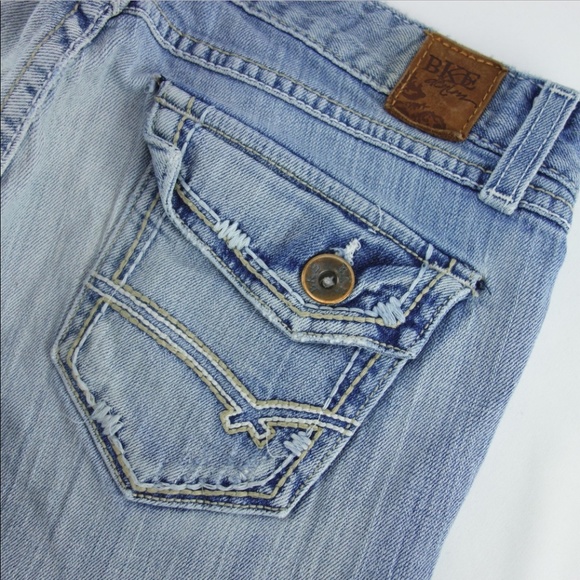 buckle ripped jeans policy